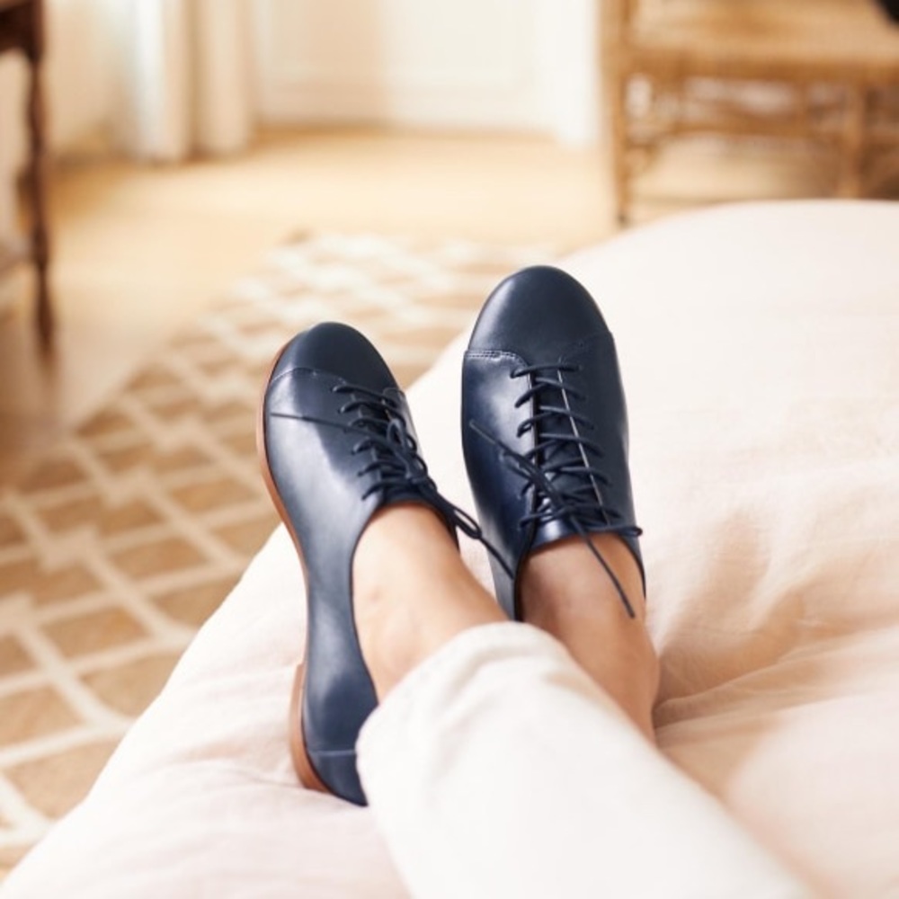 NWT Sezane Alexandre Derbies in Navy